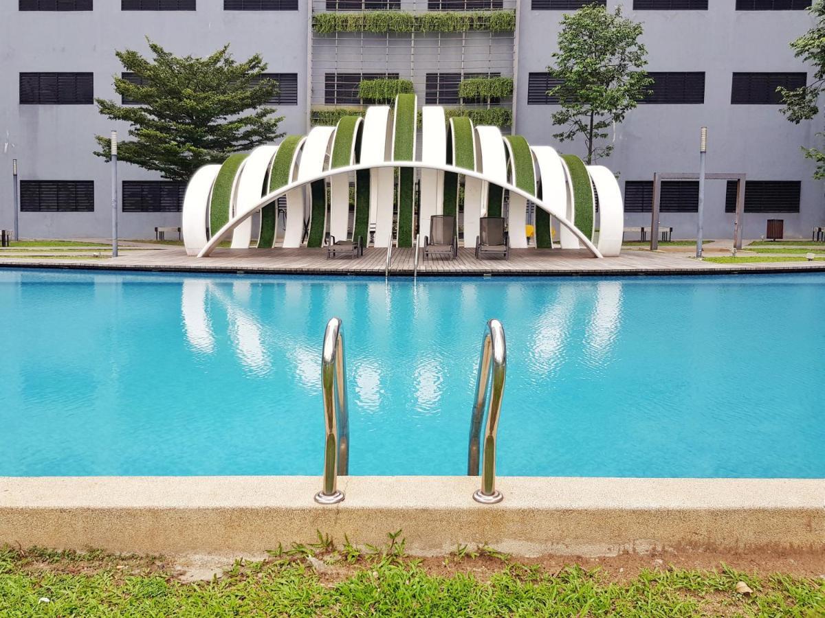 No.1 The Muji @ Puchong Skypod Residence Exterior photo